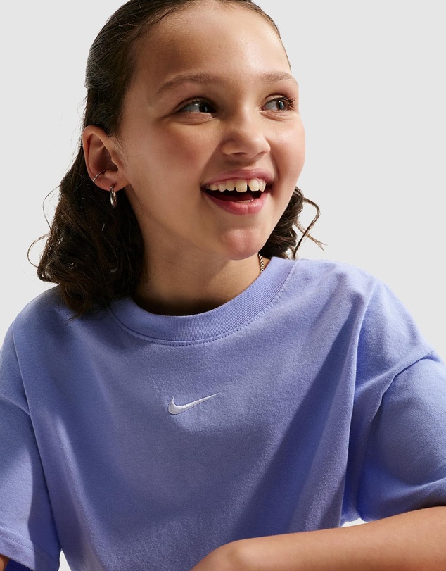 Nike - Boxy T-Shirt - Teens
