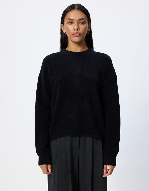 Lindsay Nicholas New York - Varsity Sweater (W Snood)