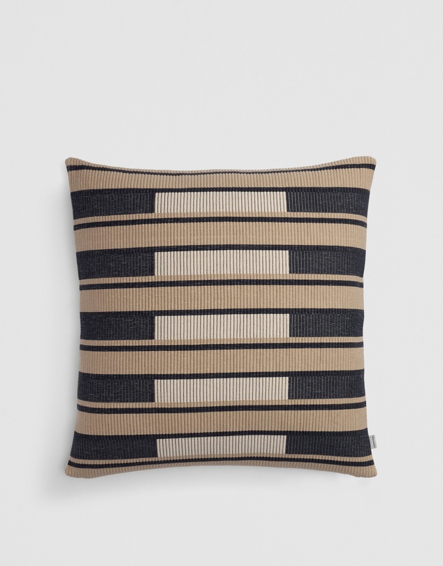 Country Road - Ezra 60x60 Cushion