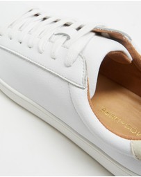 Atmos&Here - Leo Leather Sneakers