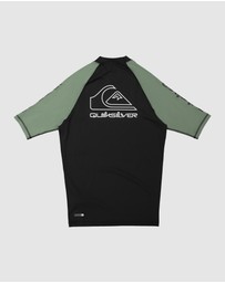 Quiksilver - Mens On Tour Short Sleeve Rashguard