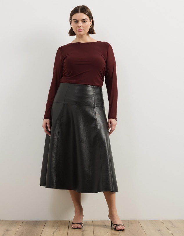 Atmos&Here Curvy - Kori Leather Look Midi Skirt