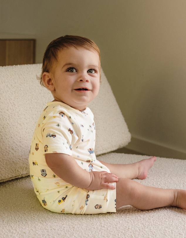 Kynd Baby - Day Or Night Onesie Short Sleeve in Pasture