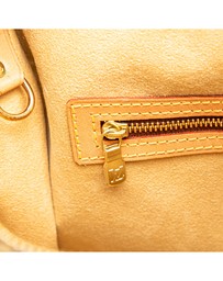 Pre-Loved by Azura Reborn - Pre-Loved louis vuitton Leather Shoulder Bag with Classic Pattern and Top Handle for Women