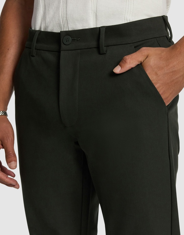 yd. - Energy Hyper Stretch Skinny Chino