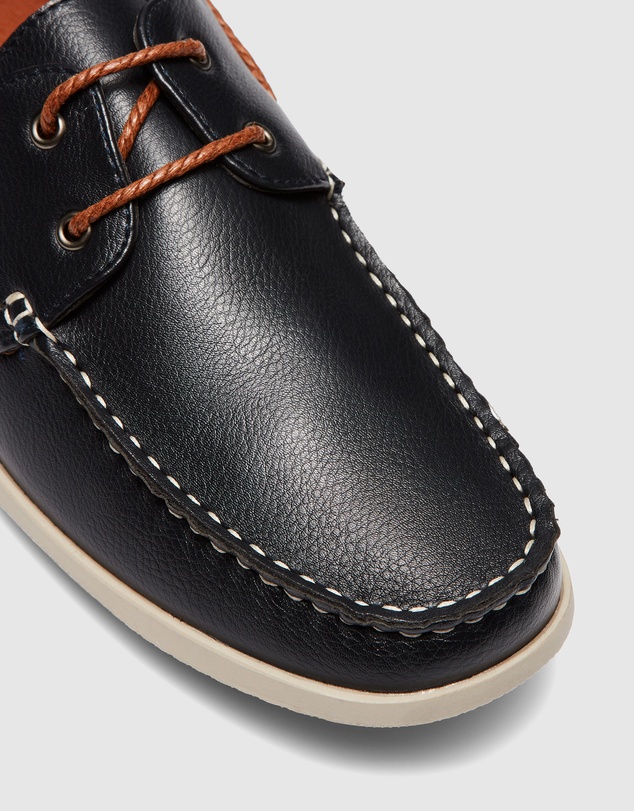 Uncut - Hemsworth Boat Shoes
