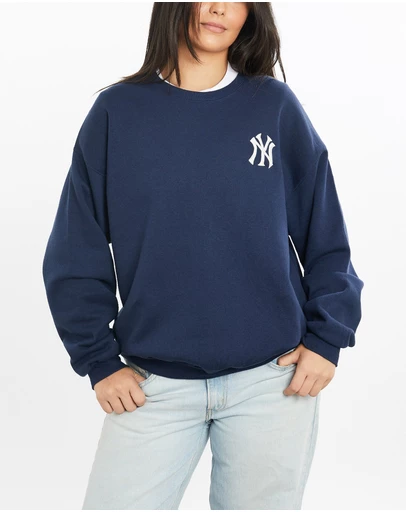 Vintage by The Real Deal - Pre Loved - Vintage MLB New York Yankees Sweatshirt