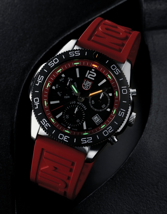 Luminox - Luminox Pacific Diver Chronograph Watch Set