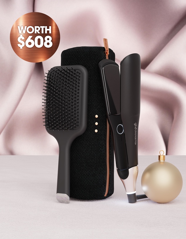 ghd - chronos max™ Wide Plate Hair Straightener Gift Set in Black