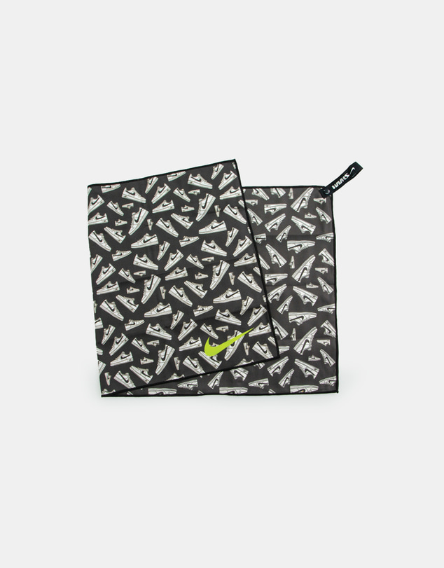 Nike - Quick Dry Towel