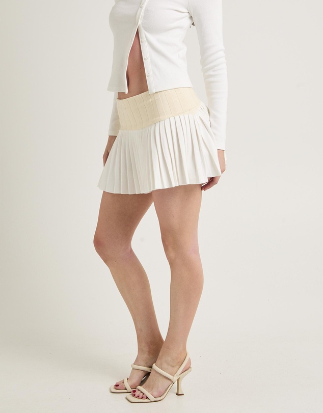 Alice In The Eve - Zoe Pleated Mini Skirt