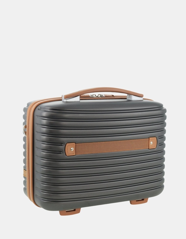 Pierre Cardin - Pierre Cardin Classique Medium Hard Shell with Mini Beauty Case Set + Leather Tag