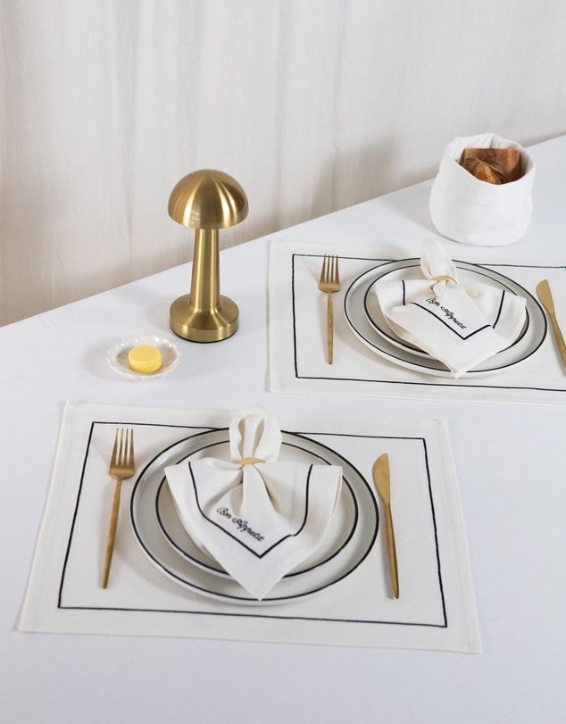 Tablescaped - French Brasserie - Set of 4 Napkins