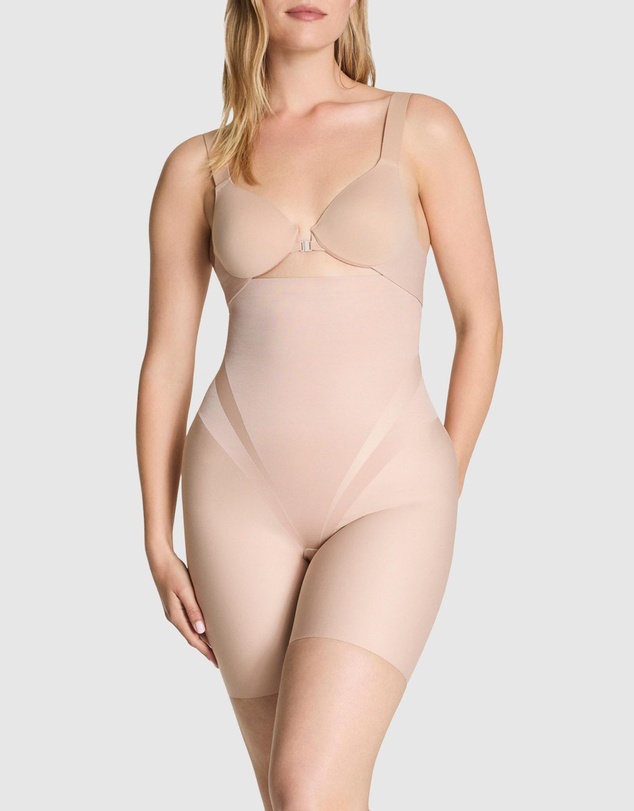 Spanx - Ultra-Sculpt High-Waisted Midthigh Shorts