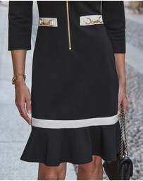 Sosandar - Black & White Contrast Trim Gold Detail Ponte Shift Dress
