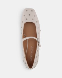 Miss Sofie - Tweak Flats