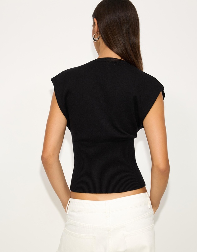 Dazie - Nyla Cinched Waist Knit Vest