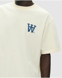 Wood Wood - Liam Tee