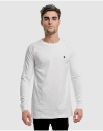 DVNT - Classic Embroidery Long Sleeve Tee