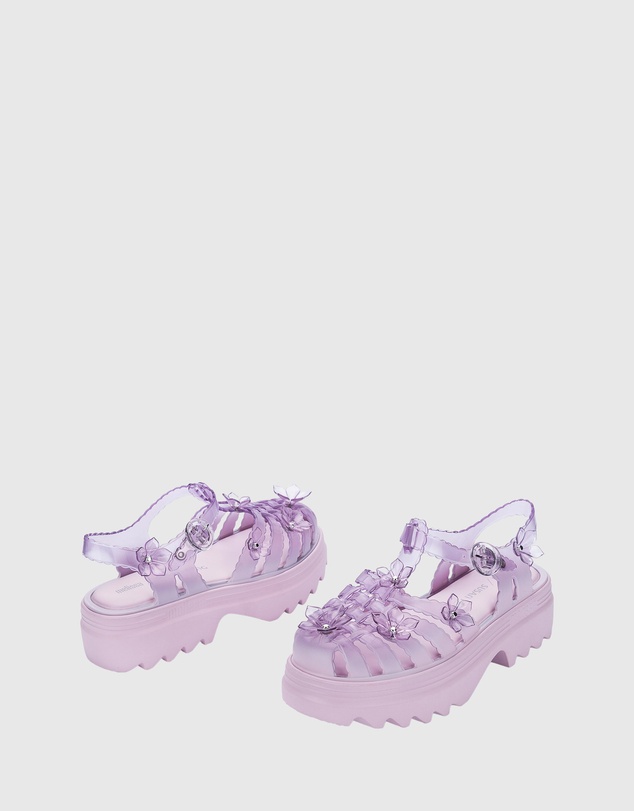 Melissa - Melissa Possession Platform + Susan Fang