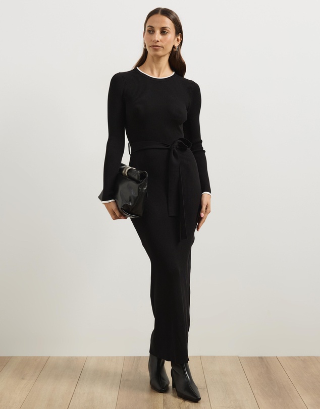 Atmos&Here - Maci Fitted Midi Knit Dress