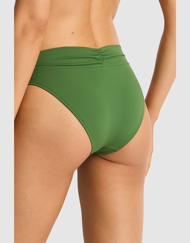 Sea Level Australia - Essentials Edit V Front Mid Pant