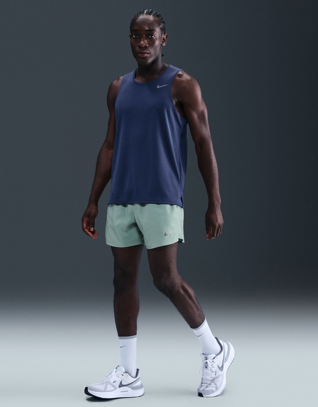Nike - DriFIT 5