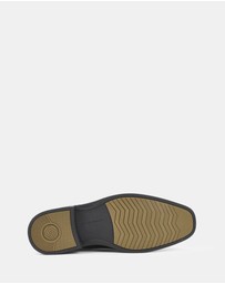 Julius Marlow - Decree