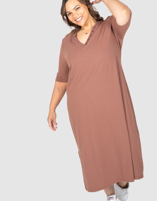 Love Your Wardrobe - Inez Rib Knit Dress
