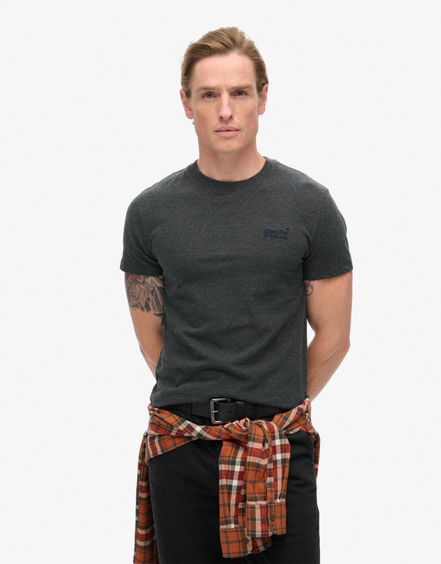 Superdry - Essential Logo Embroidered Slim Fit Tee