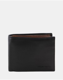 Pierre Cardin - Pierre Cardin Italian Leather Two Tone Tri-Fold Men's Wallet