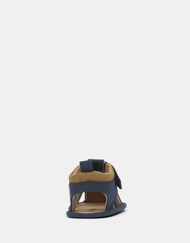 Kicks - Koa Sandal