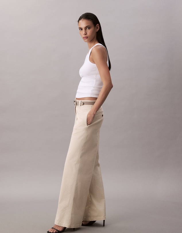 Calvin Klein - Relaxed Straight Chino Pants
