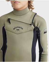 Billabong - Boys 8 to 16 3/2mm Absolute Natural Chest Zip Wetsuit