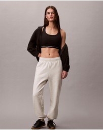 Calvin Klein - Quick-Dry Medium-Impact Sports Bra