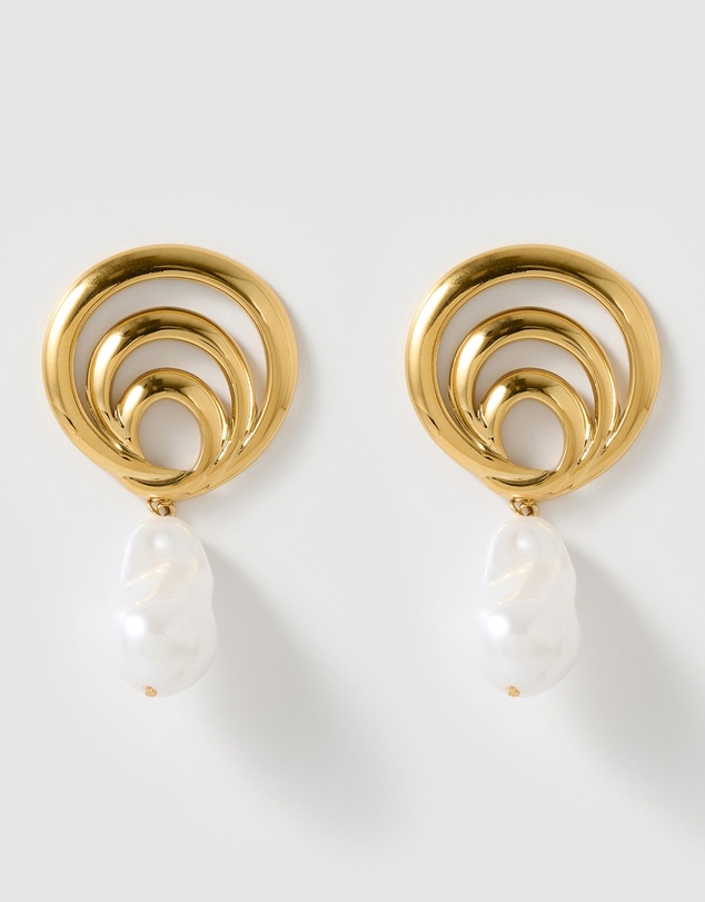 Izoa - Dahlia Stud Earrings