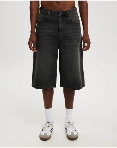Cotton On - Super Baggy Jort