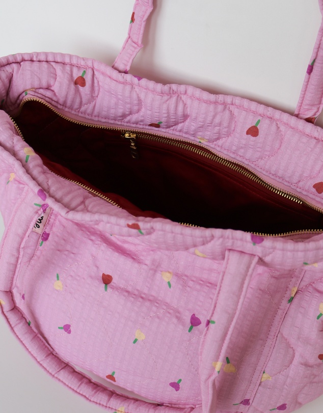 Mosey Me - Forget Me Not Quilted Bag in Peony