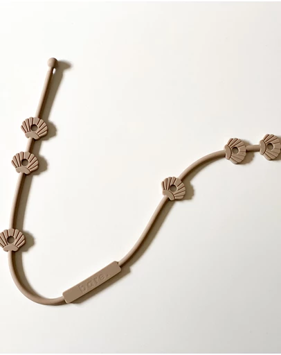 Bare The Label - Shell Silicone Attachment Strap