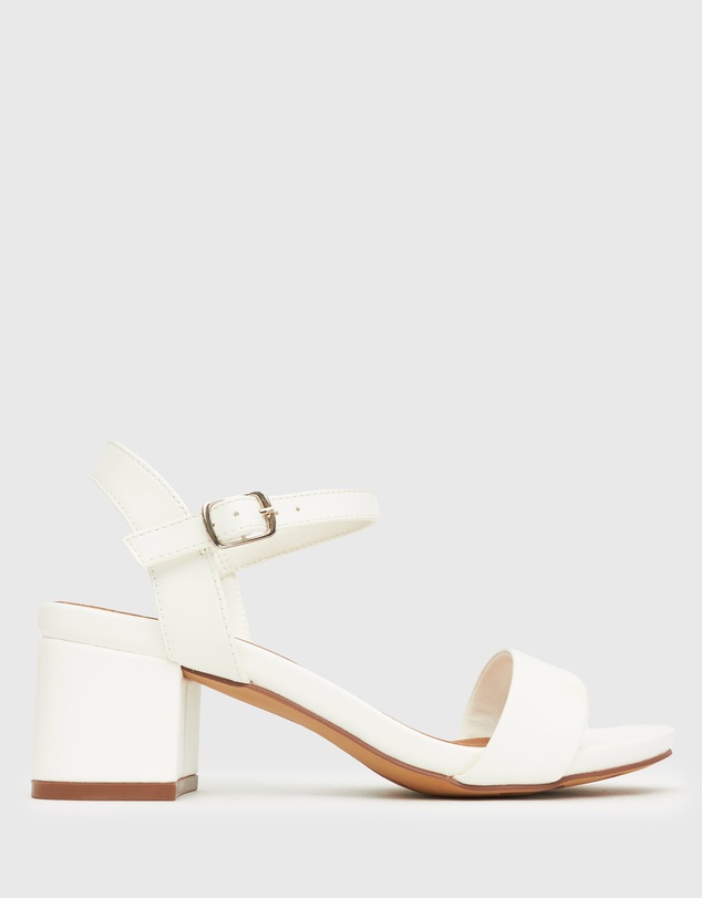Zeroe - Wider Fit Rory Vegan Round Toe Sandals