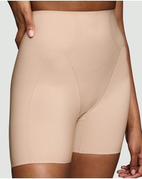 Triumph - Body Make-Up Illusion Curve Short