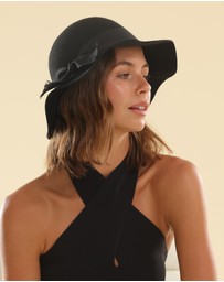 Morgan & Taylor - Julietta Wool Felt Cloche Hat in Black