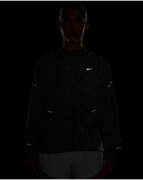 Nike - Swift Dri-FIT Packable Running Jacket