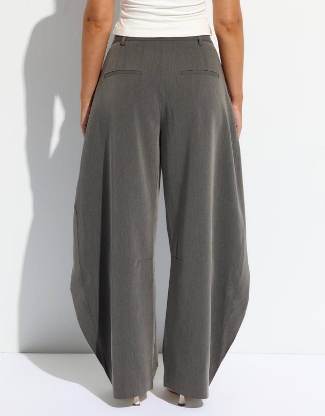 Dazie - Daria Barrel Leg Tailored Trousers