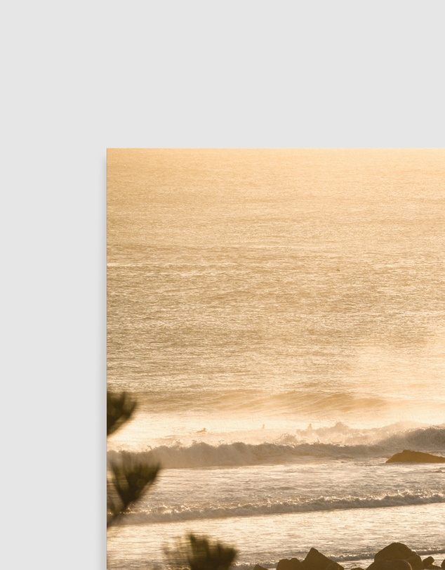Olive et Oriel - Snapper Rocks I Art Print