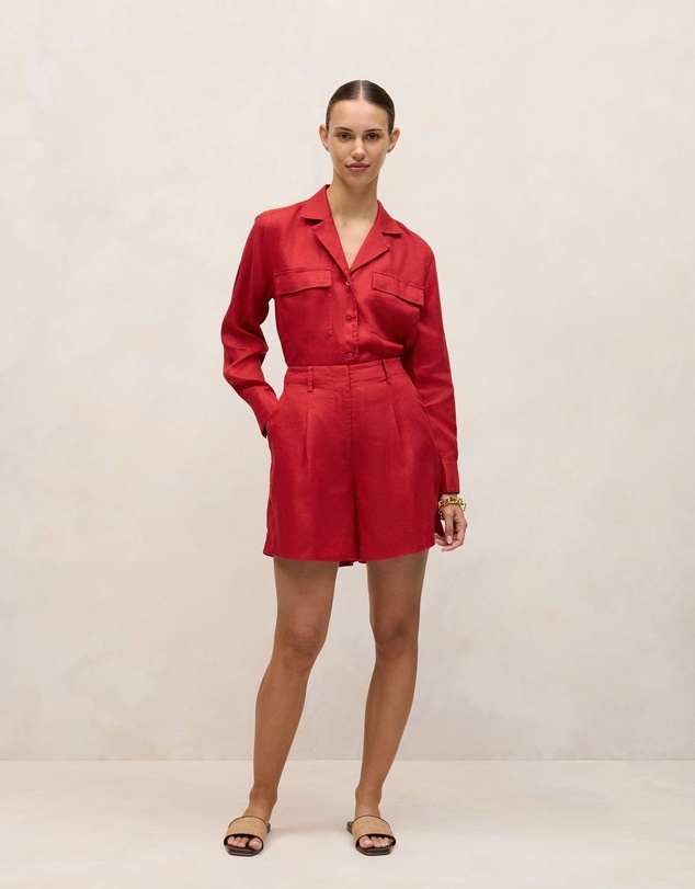 Trenery - Linen Tailored Short in Cherry Red