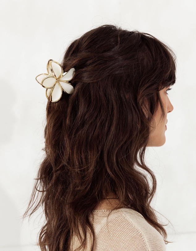 Morgan & Taylor - Merliah Hair Claw Set in Cream White - Set of 3