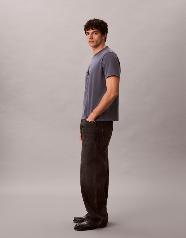 Calvin Klein Jeans - Acid Wash Monologo Graphic Relaxed T-Shirt