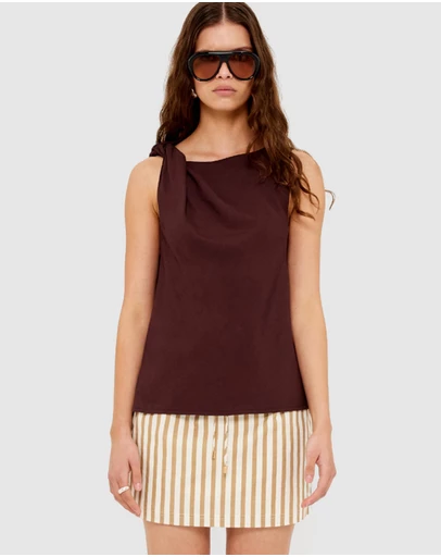 Staple the Label - Elira Twist Top