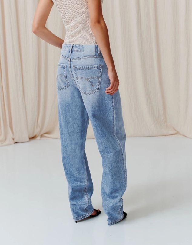 Marella - ICONIC EXCLUSIVE - Emily Ratajkowski - Barrels Denim Jean